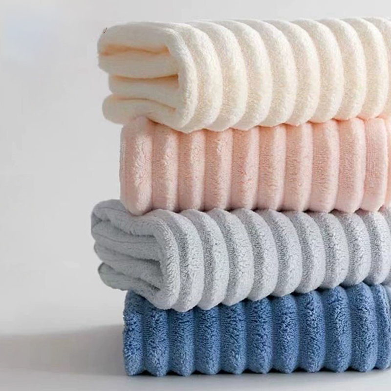 家庭用ラップバスタオル ソフト厚手吸水性スポーツタオル ビー - Spa Towel のレビューと価格