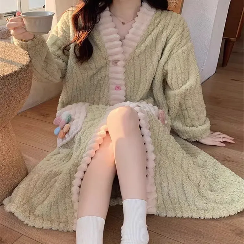 女性のパッド入り厚手暖かいローブ冬長袖ナイトガウンフランネル - Bathrobe のレビューと価格